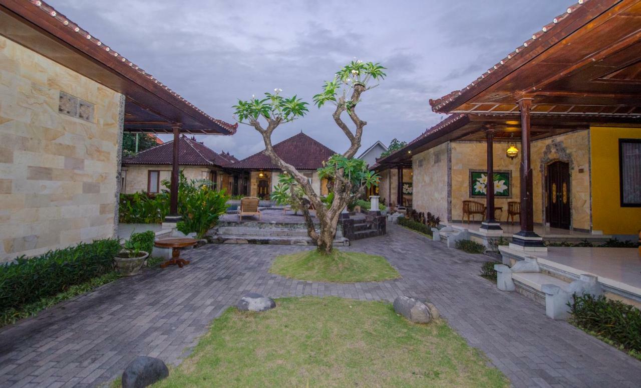 Taman Sari Cottages Kuta Lombok Exteriör bild